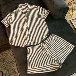 Victorias Secret Pajama Set